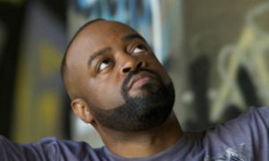 J MOSS-PRAISE CLEVELAND