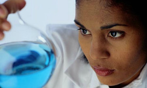 WOMAN-STEM JOB-NEWSONE