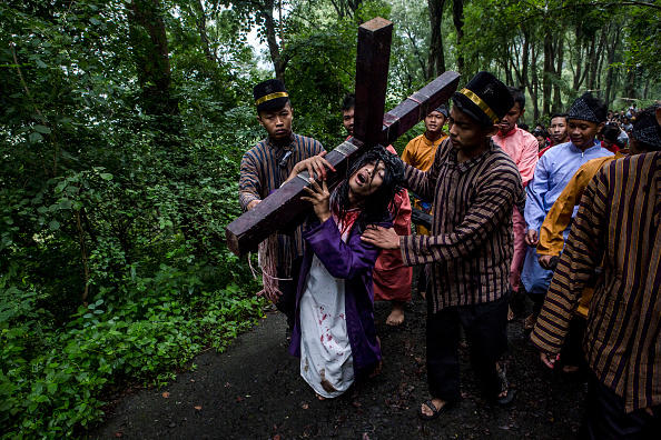 Indonesian Catholics Celebrate Good Friday