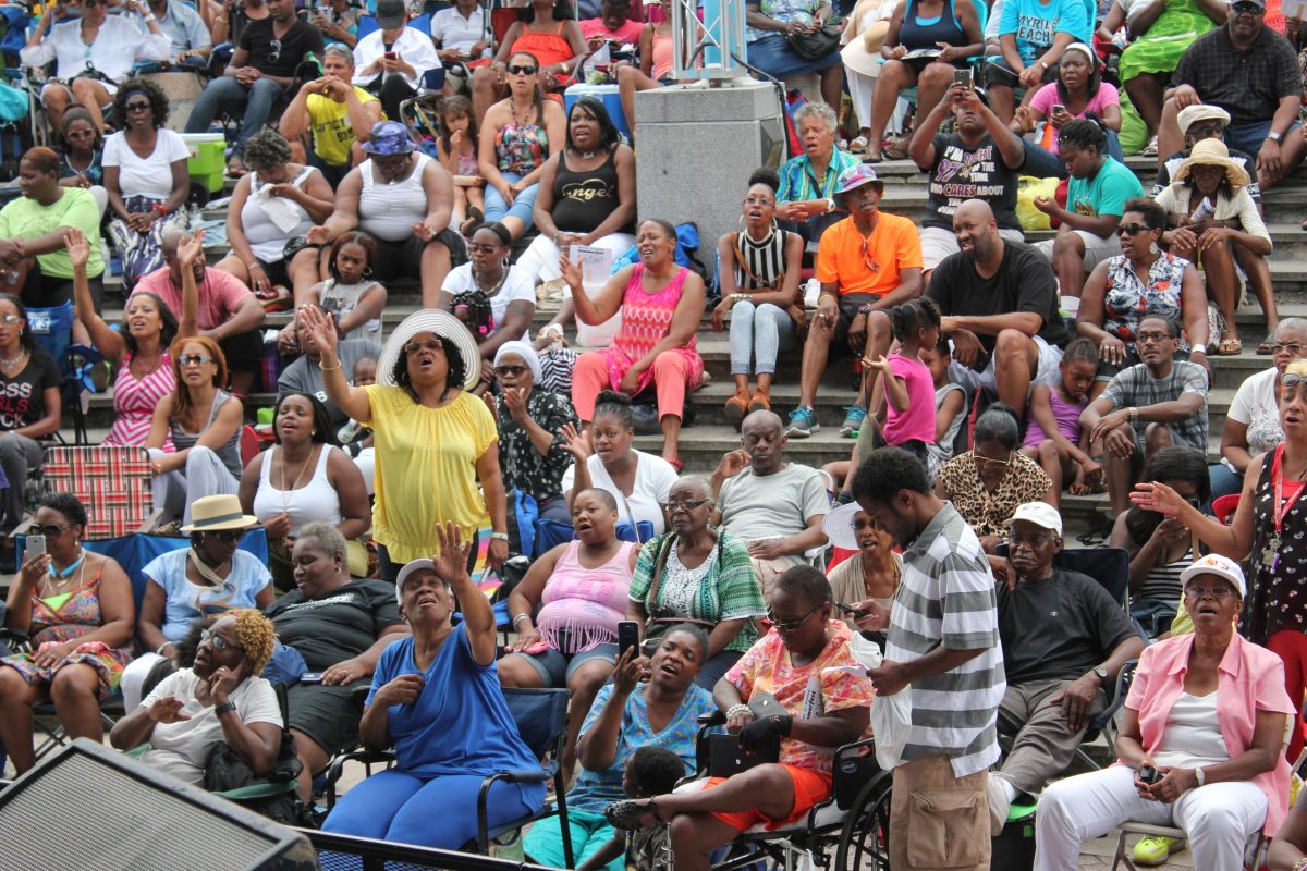 Praise In The Park 2015