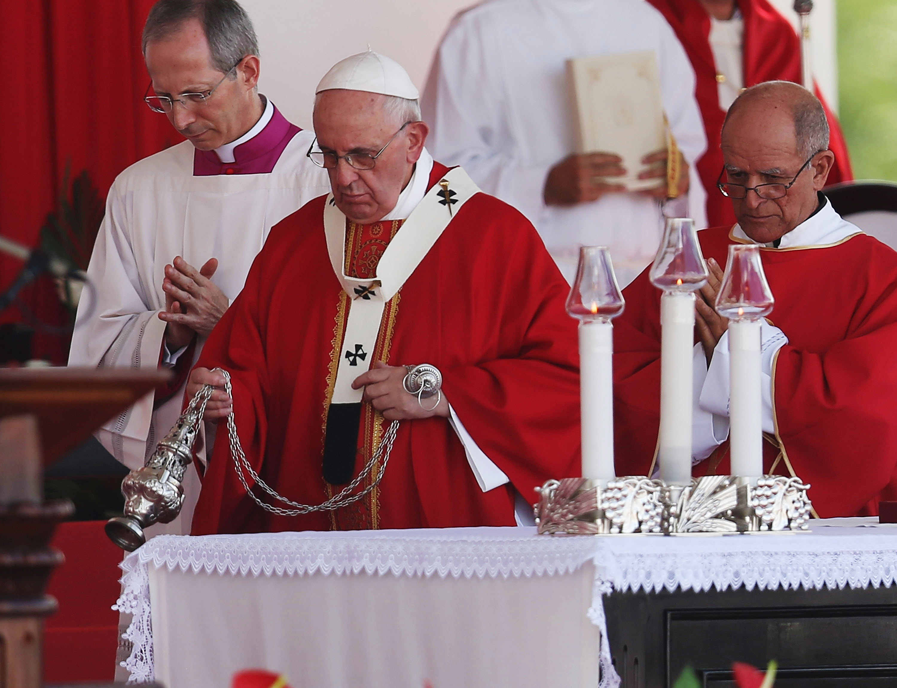 Pope Francis Makes Historic Trip To Cuba