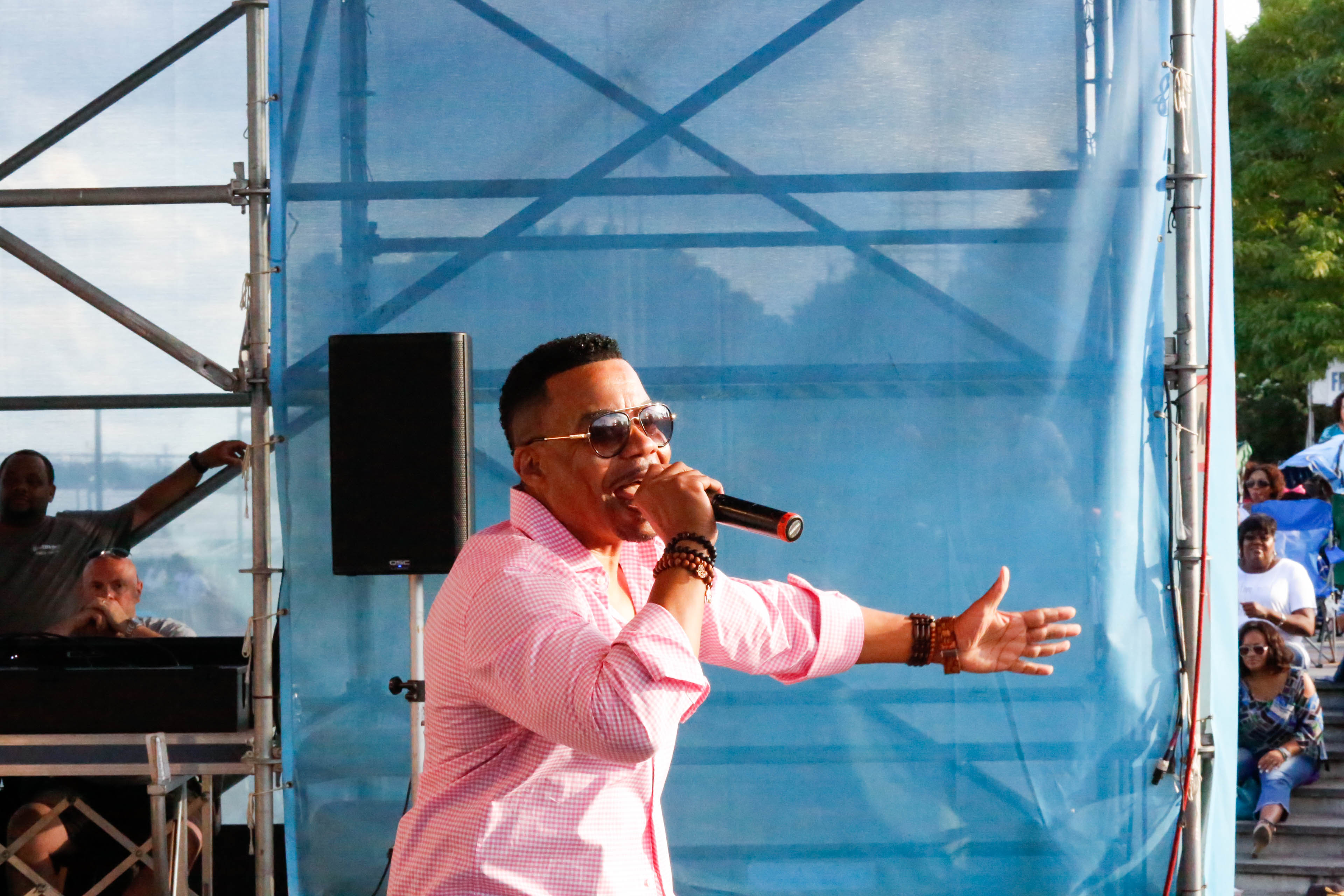 Lonnie Hunter & Structure