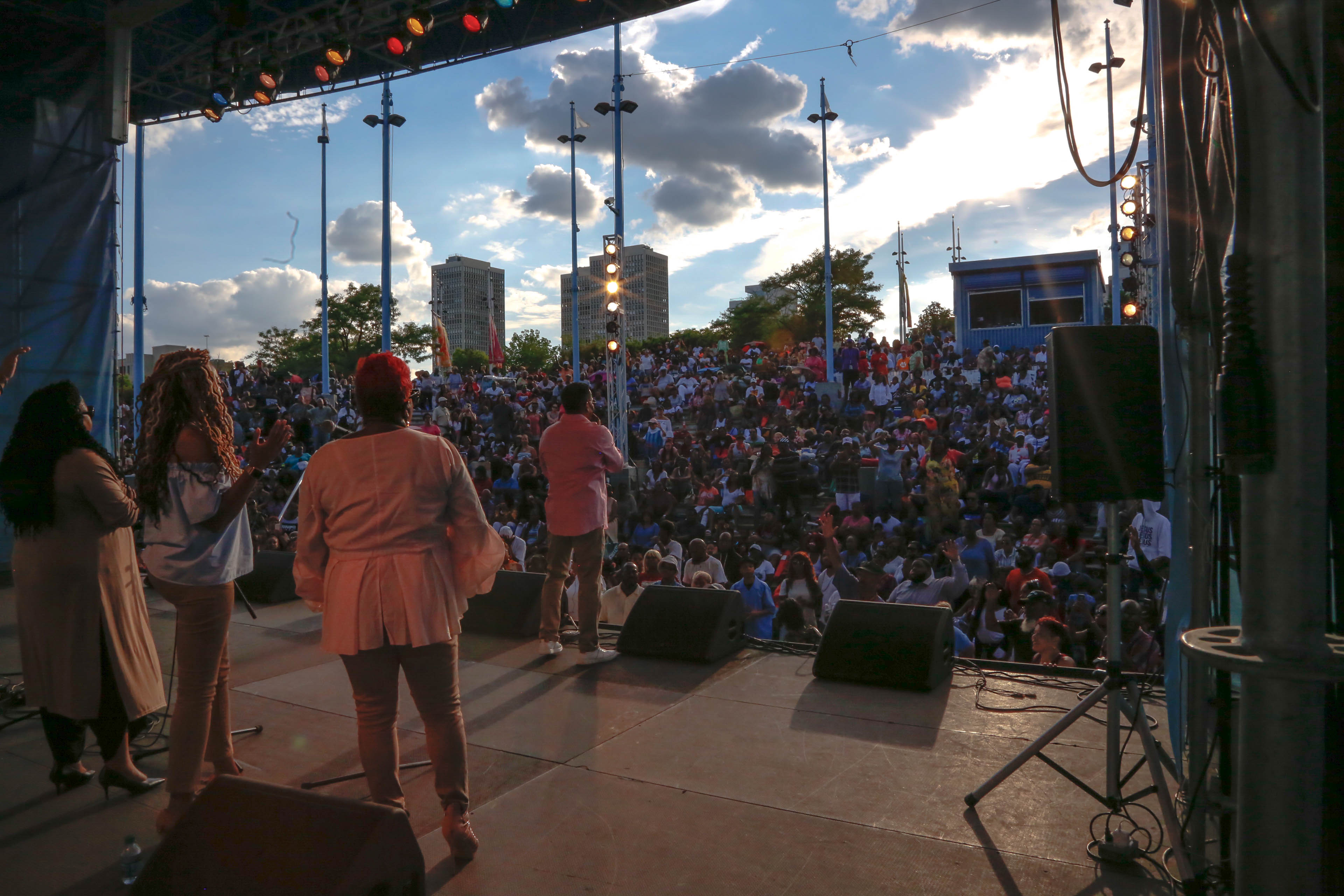 Lonnie Hunter & Structure