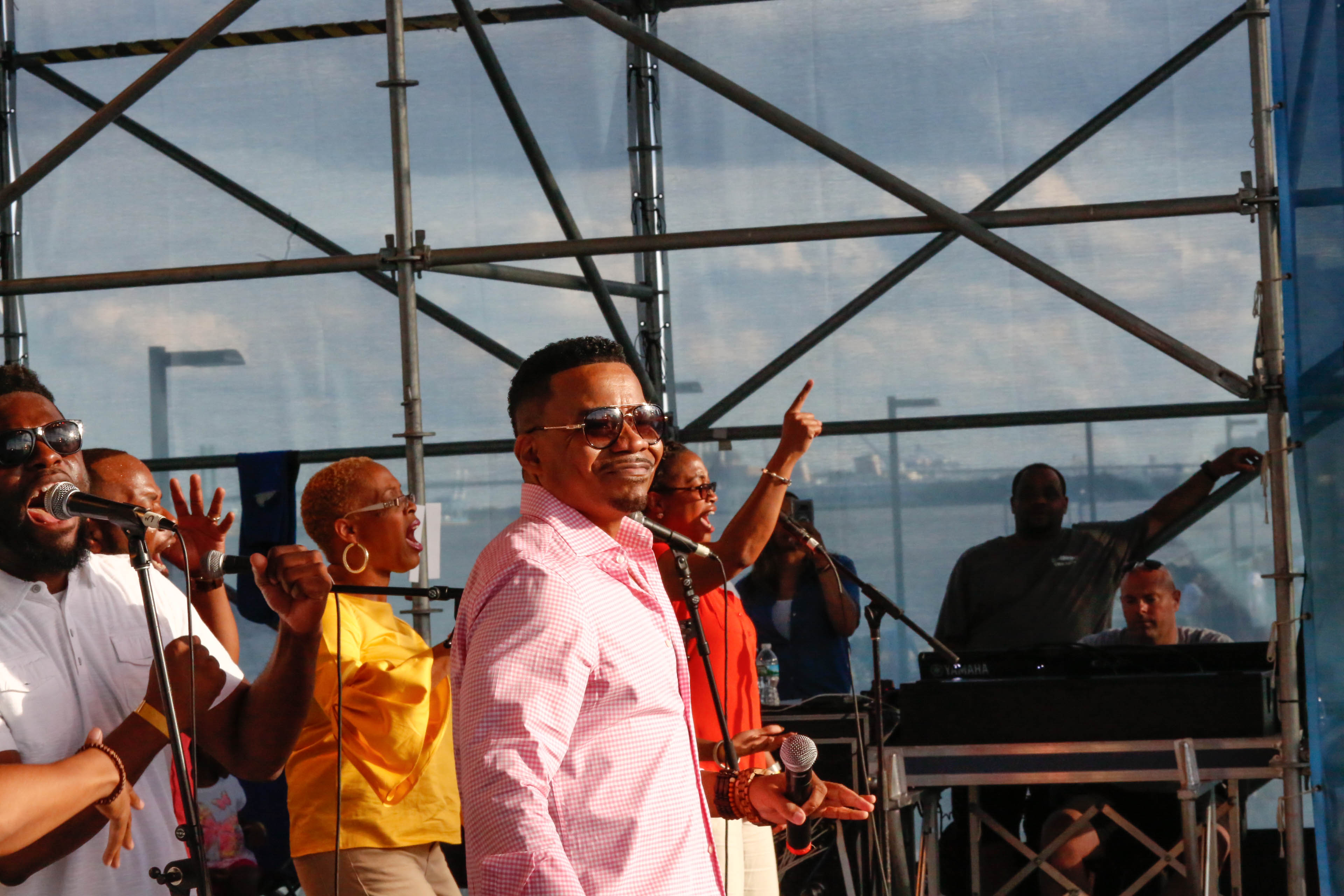 Lonnie Hunter & Structure