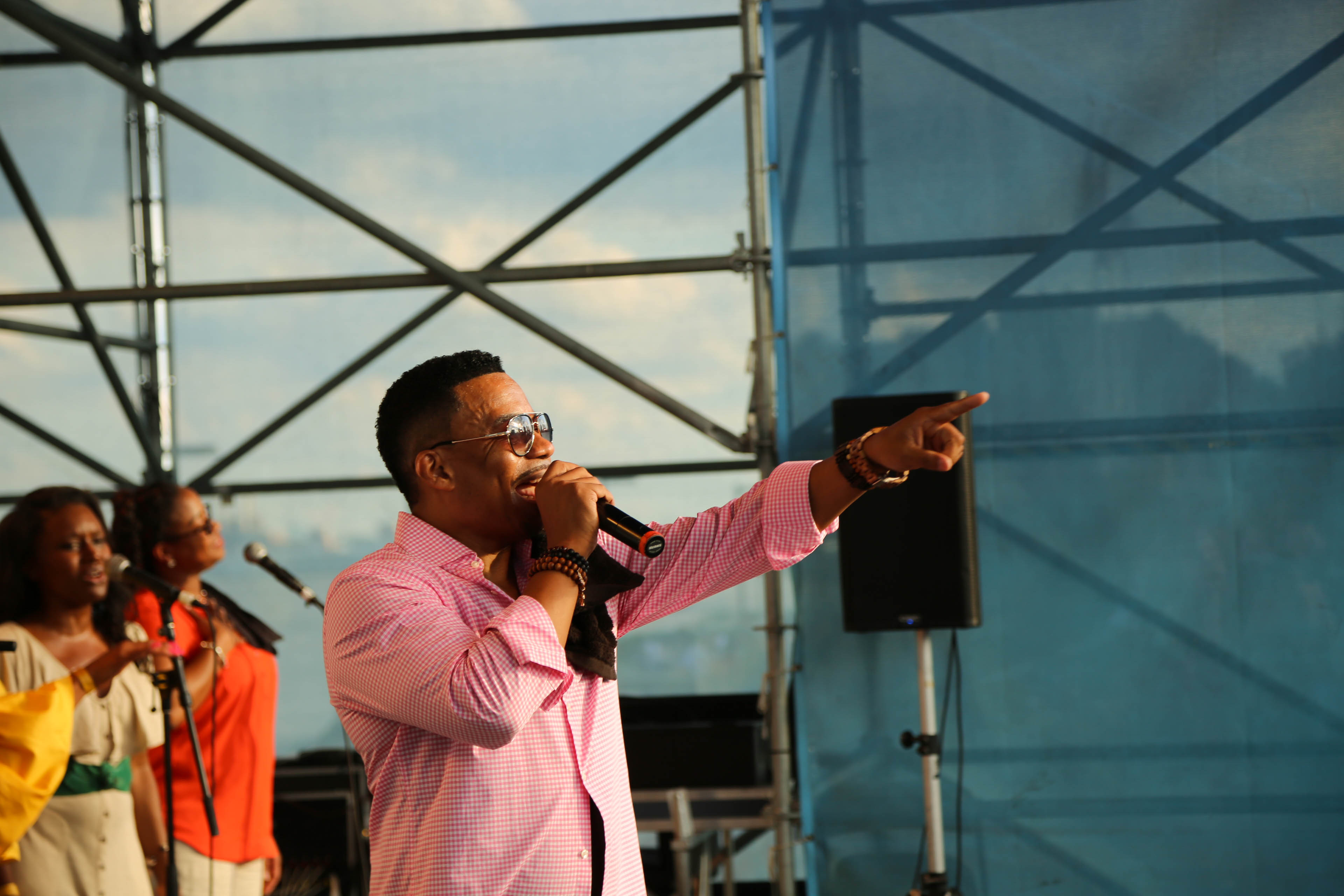 Lonnie Hunter & Structure